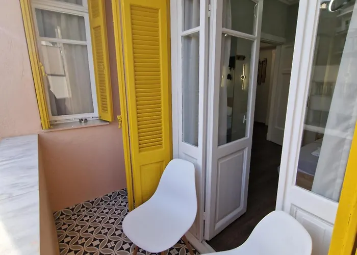 Art Deco Apartment